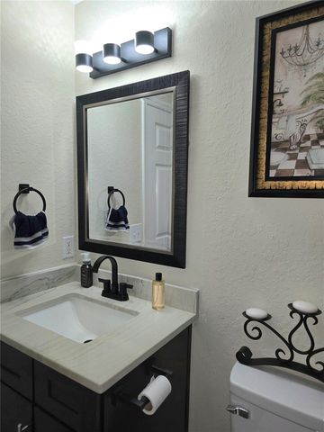 128 WOODLAWN AVENUE, Lake Wales, FL 33859