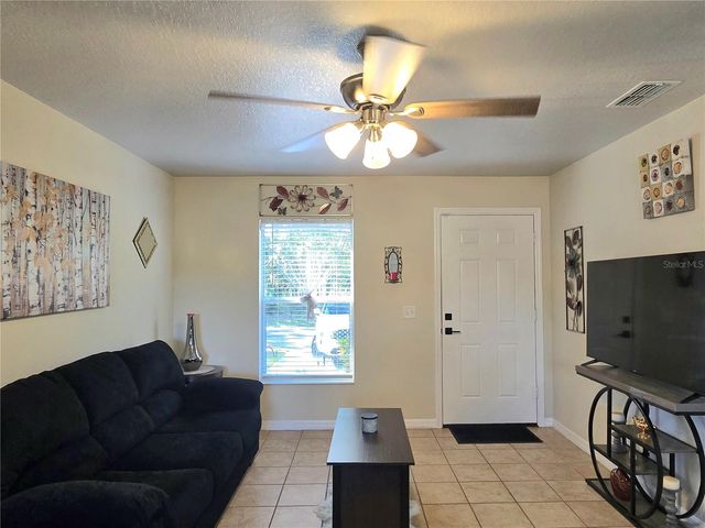 128 WOODLAWN AVENUE, Lake Wales, FL 33859