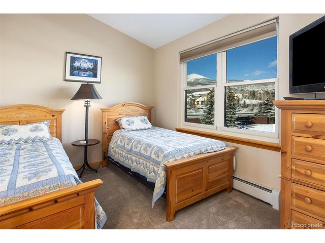 100 Mountain Vista Ln, Silverthorne, CO 80498