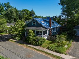 35 Rust Avenue, Northampton, MA 01060