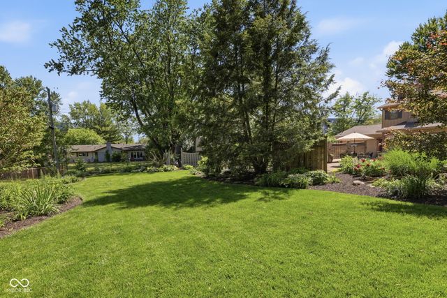 9605 Lincoln Boulevard, Carmel, IN 46280