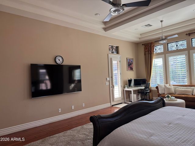 305 W GRAND CANYON Drive, Chandler, AZ 85248