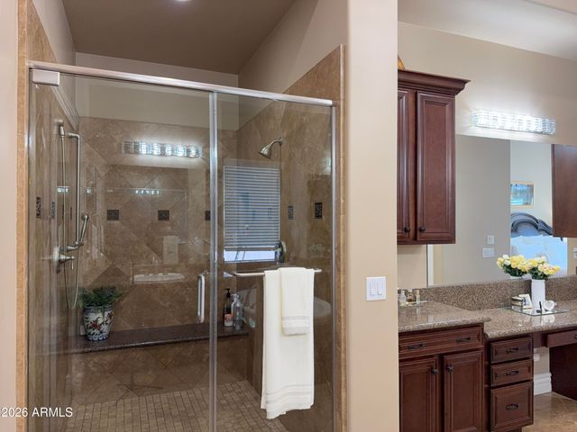 305 W GRAND CANYON Drive, Chandler, AZ 85248