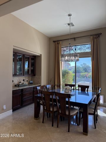 305 W GRAND CANYON Drive, Chandler, AZ 85248