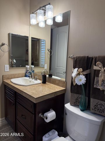 305 W GRAND CANYON Drive, Chandler, AZ 85248