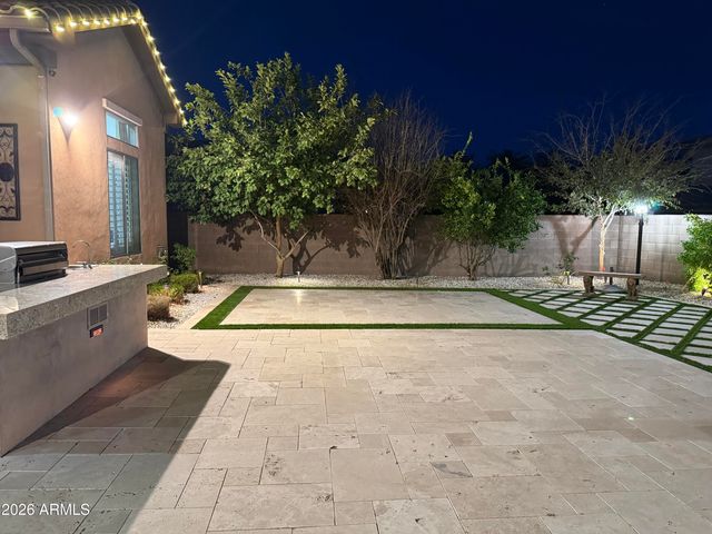 305 W GRAND CANYON Drive, Chandler, AZ 85248