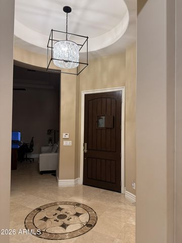 305 W GRAND CANYON Drive, Chandler, AZ 85248