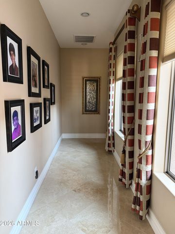 305 W GRAND CANYON Drive, Chandler, AZ 85248