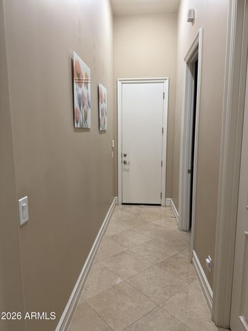 305 W GRAND CANYON Drive, Chandler, AZ 85248