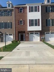 1056 RYE DR, La Plata, MD 20646