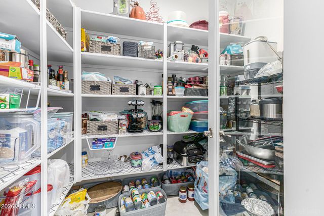 735 W RACINE Drive, Casa Grande, AZ 85122