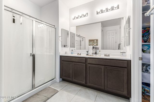 735 W RACINE Drive, Casa Grande, AZ 85122