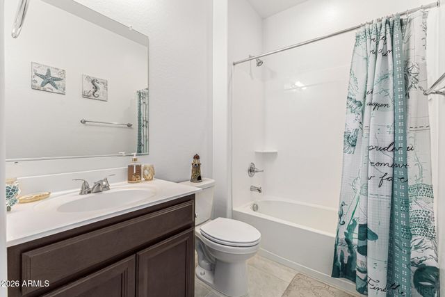 735 W RACINE Drive, Casa Grande, AZ 85122