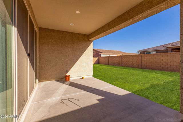 735 W RACINE Drive, Casa Grande, AZ 85122