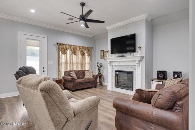 221 Caribbean Boulevard, Sunset, LA 70584