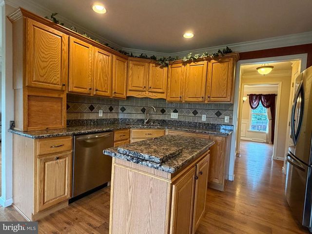 451 FENCEPOST LN, Palmyra, PA 17078