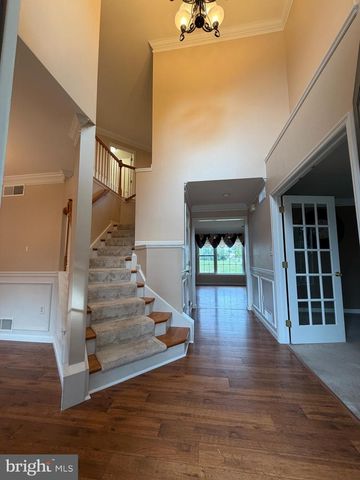 451 FENCEPOST LN, Palmyra, PA 17078