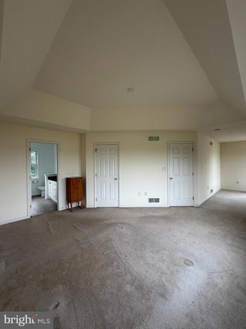 451 FENCEPOST LN, Palmyra, PA 17078