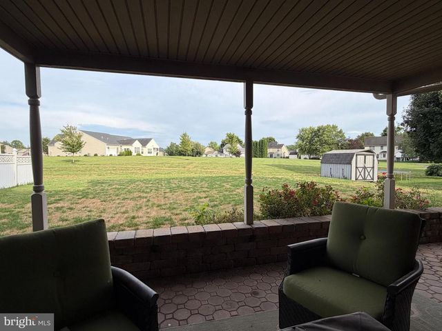 451 FENCEPOST LN, Palmyra, PA 17078
