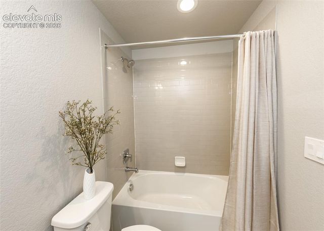 1955 Ruffino Drive, Colorado Springs, CO 80921