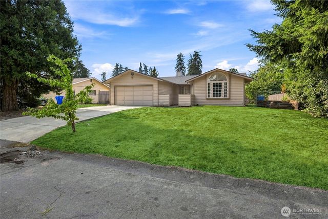 2014 166th Street Ct E, Spanaway, WA 98387