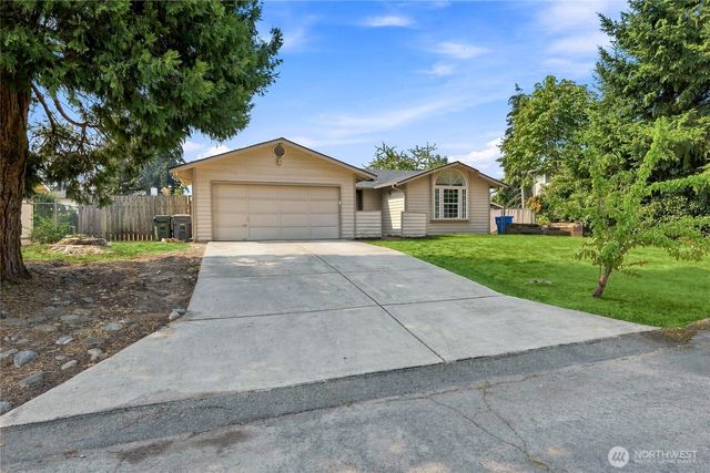 2014 166th Street Ct E, Spanaway, WA 98387