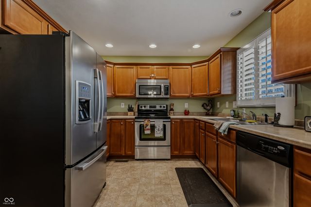 1778 G Williams Parkway, Seymour, IN 47274