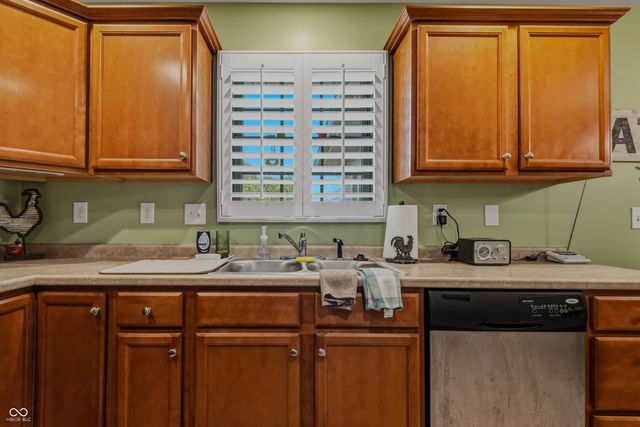 1778 G Williams Parkway, Seymour, IN 47274