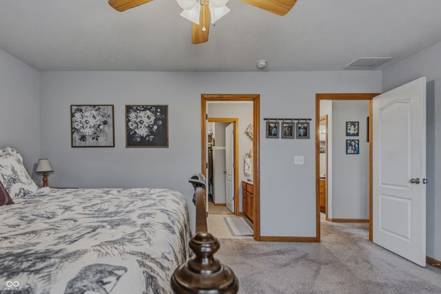 1778 G Williams Parkway, Seymour, IN 47274