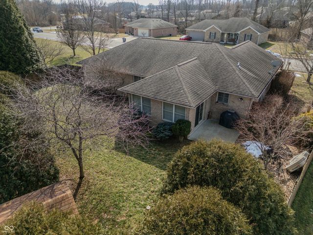 1778 G Williams Parkway, Seymour, IN 47274