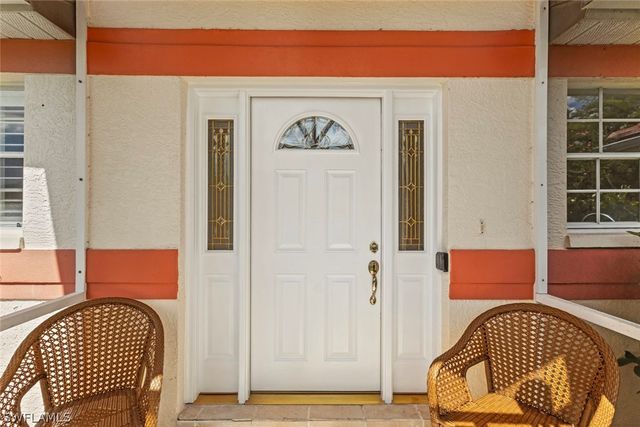 930 Moon Lake DR, Naples, FL 34104