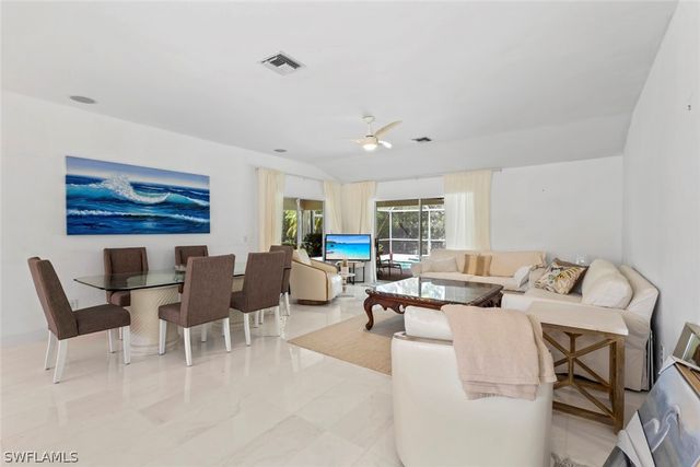 930 Moon Lake DR, Naples, FL 34104