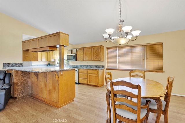 13045 Caspian Drive, Victorville, CA 92395