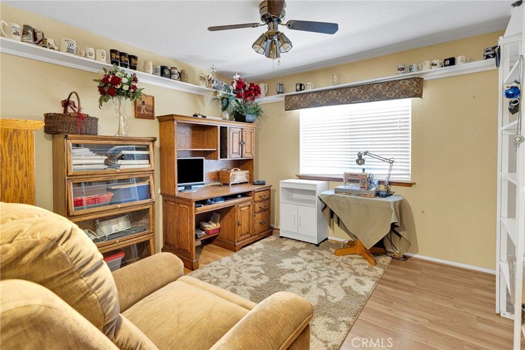 Image 19 of property listing at 13045 Caspian Drive, Victorville, CA 92395