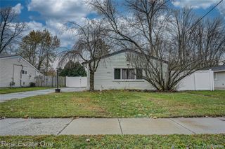 1592 Mollie Street, Ypsilanti Charter Township, MI 48198