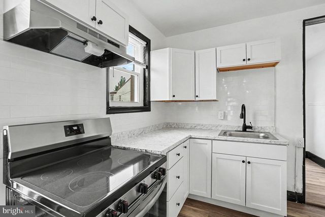 1231 OLEY ST, Reading, PA 19604