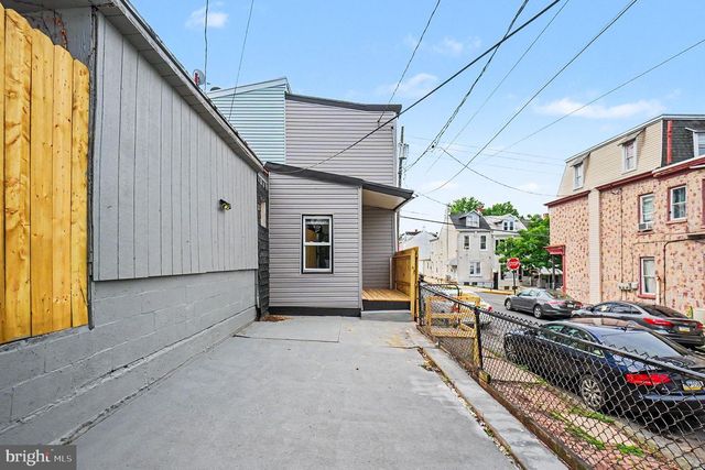1231 OLEY ST, Reading, PA 19604