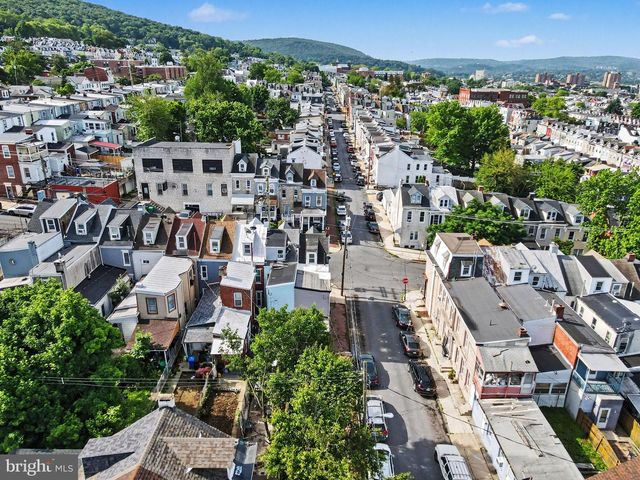 1231 OLEY ST, Reading, PA 19604