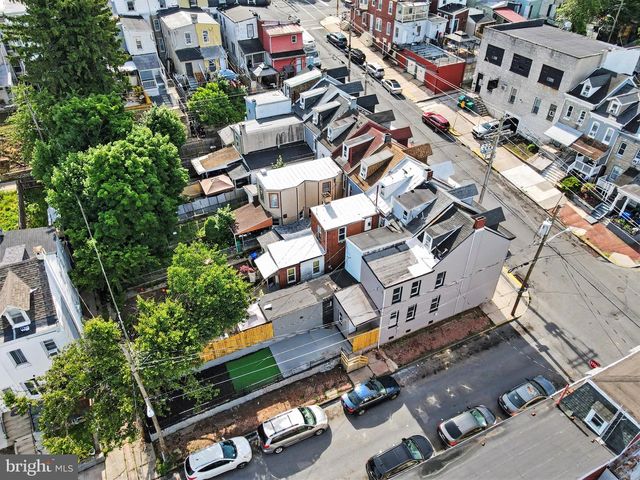 1231 OLEY ST, Reading, PA 19604