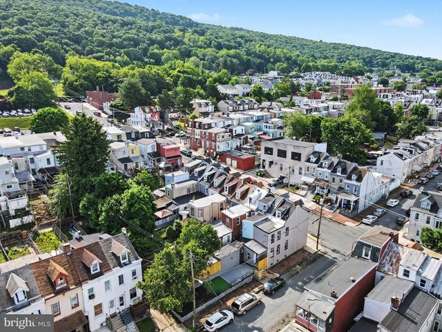 1231 OLEY ST, Reading, PA 19604
