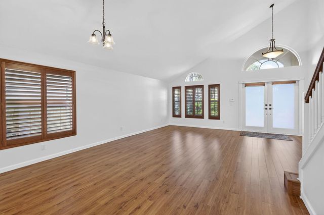 1021 SE Westminster Place, Stuart, FL 34997