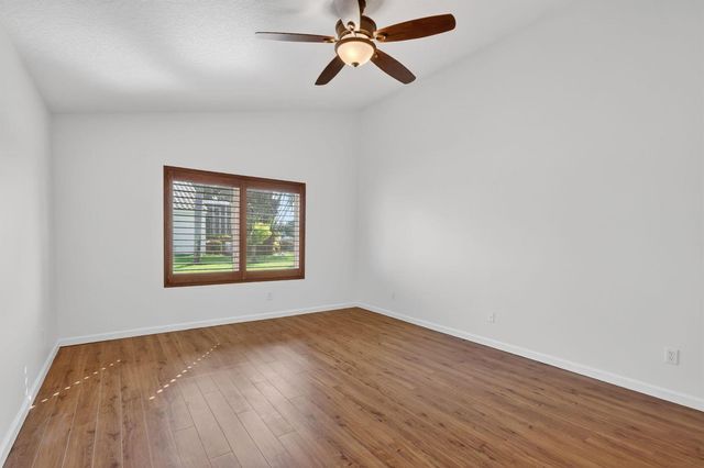 1021 SE Westminster Place, Stuart, FL 34997