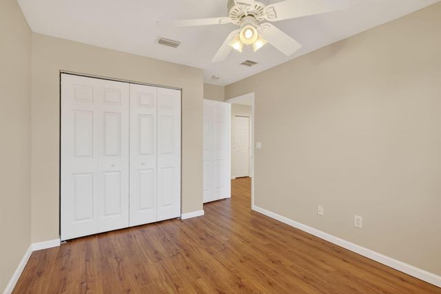 1021 SE Westminster Place, Stuart, FL 34997