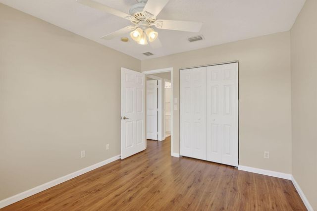 1021 SE Westminster Place, Stuart, FL 34997