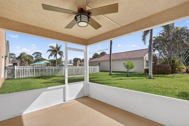 1021 SE Westminster Place, Stuart, FL 34997