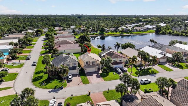 1021 SE Westminster Place, Stuart, FL 34997