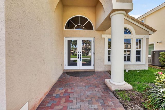 1021 SE Westminster Place, Stuart, FL 34997