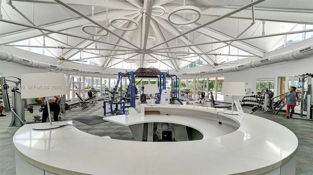 600 Three Islands Blvd 1101, Hallandale Beach, FL 33009