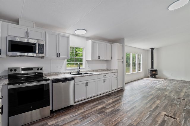 8016 Kingwood Drive, Shreveport, LA 71107