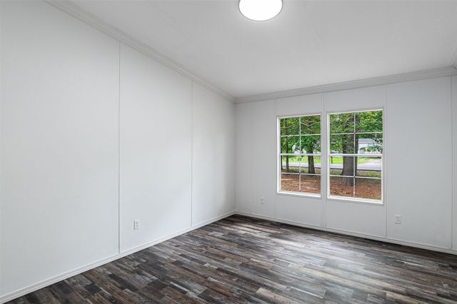 8016 Kingwood Drive, Shreveport, LA 71107